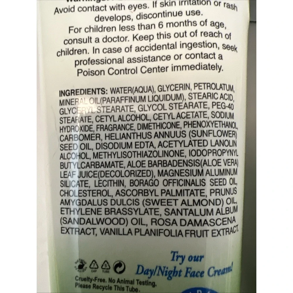 Dermasil Labs Aloe Fresh Moisturizing‎ Body Lotion  8 OZ Each 3 Sealed Tubes